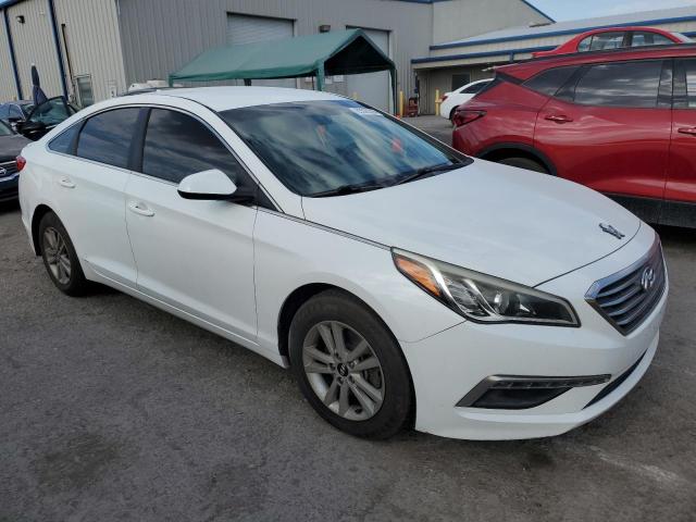 Photo 3 VIN: 5NPE24AF3FH030972 - HYUNDAI SONATA SE 