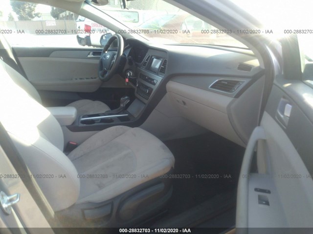 Photo 4 VIN: 5NPE24AF3FH035587 - HYUNDAI SONATA 