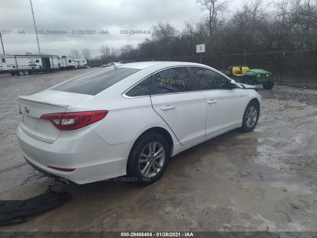 Photo 3 VIN: 5NPE24AF3FH042135 - HYUNDAI SONATA 