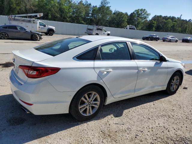 Photo 2 VIN: 5NPE24AF3FH042815 - HYUNDAI SONATA 