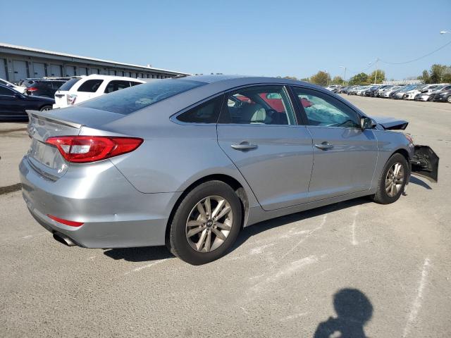 Photo 2 VIN: 5NPE24AF3FH066273 - HYUNDAI SONATA SE 