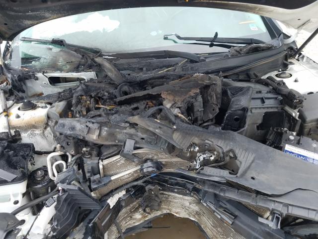 Photo 6 VIN: 5NPE24AF3FH072610 - HYUNDAI SONATA SE 