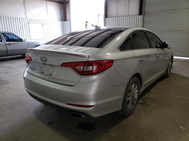 Photo 3 VIN: 5NPE24AF3FH105704 - HYUNDAI SONATA SE 