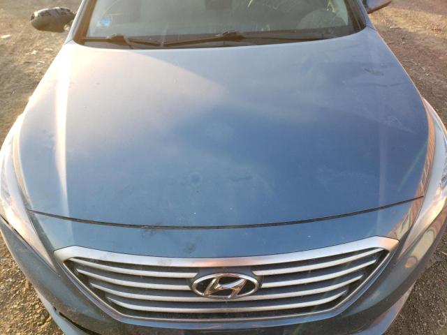 Photo 6 VIN: 5NPE24AF3FH105850 - HYUNDAI SONATA SE 