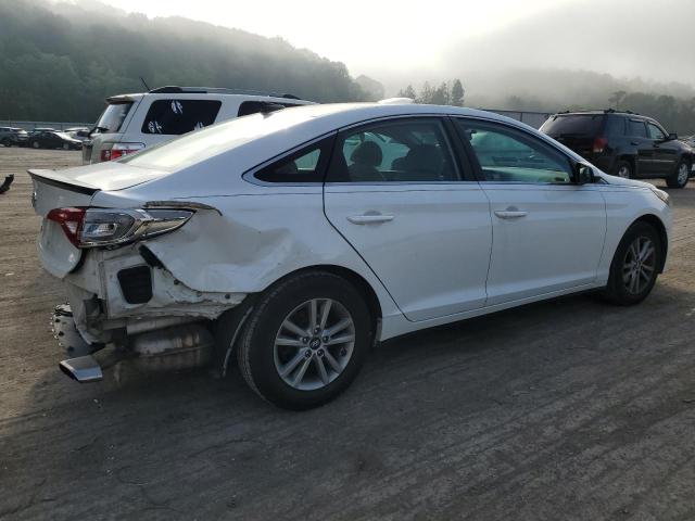 Photo 2 VIN: 5NPE24AF3FH120316 - HYUNDAI SONATA 