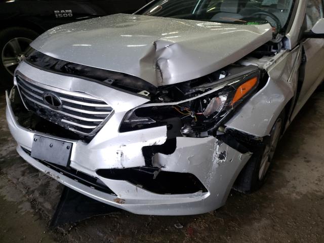 Photo 8 VIN: 5NPE24AF3FH121756 - HYUNDAI SONATA SE 