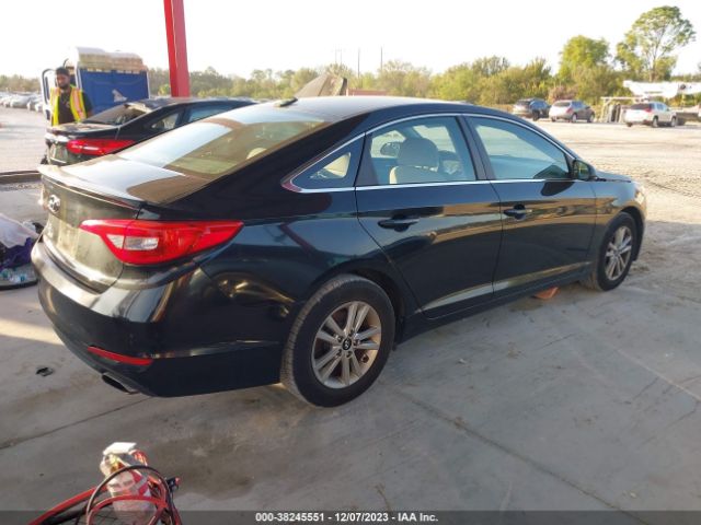 Photo 3 VIN: 5NPE24AF3FH127007 - HYUNDAI SONATA 