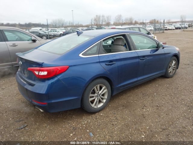 Photo 3 VIN: 5NPE24AF3FH134992 - HYUNDAI SONATA 