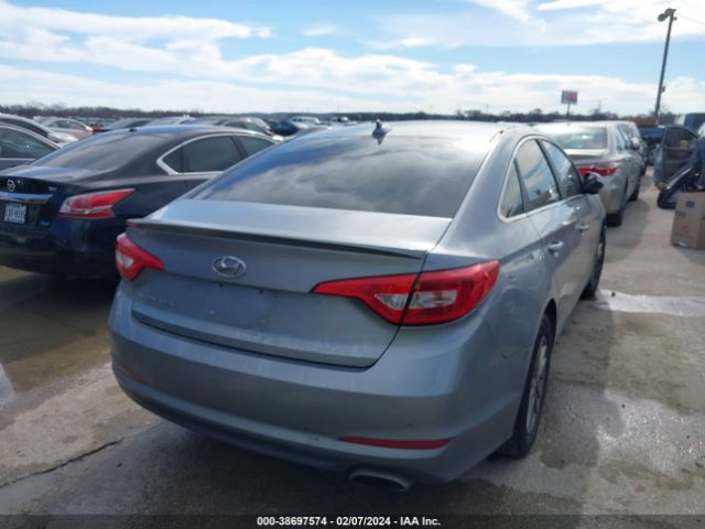 Photo 3 VIN: 5NPE24AF3FH137276 - HYUNDAI SONATA 