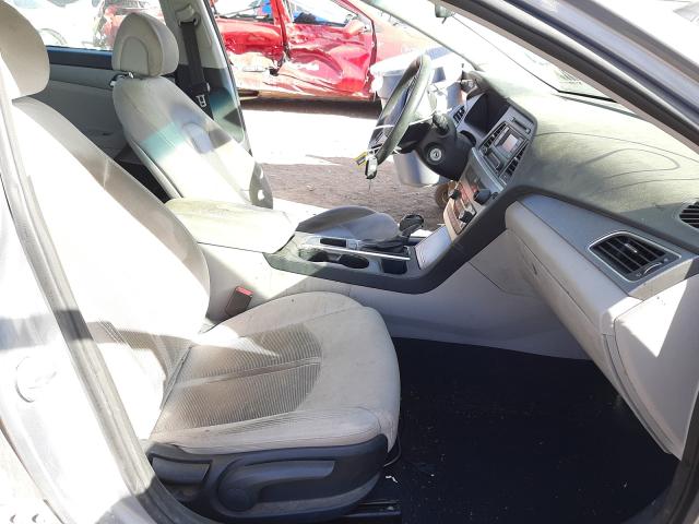 Photo 4 VIN: 5NPE24AF3FH140422 - HYUNDAI SONATA SE 