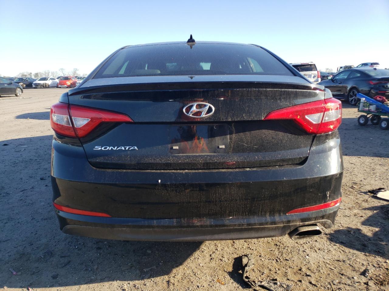 Photo 5 VIN: 5NPE24AF3FH145846 - HYUNDAI SONATA 