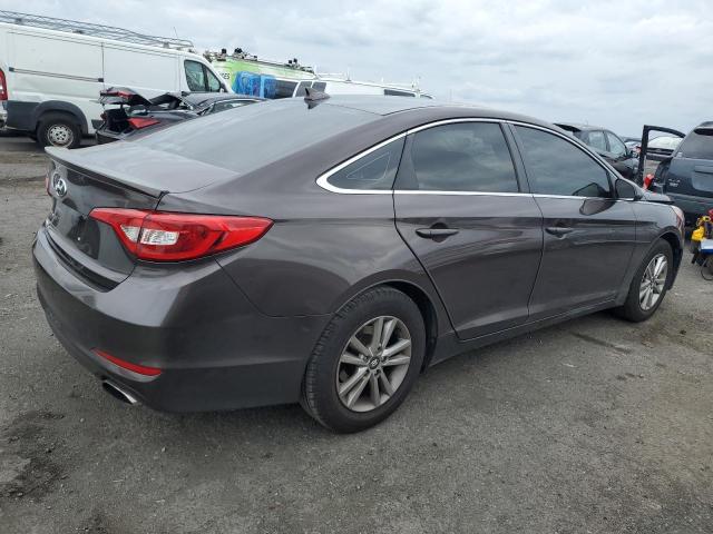 Photo 2 VIN: 5NPE24AF3FH148813 - HYUNDAI SONATA SE 