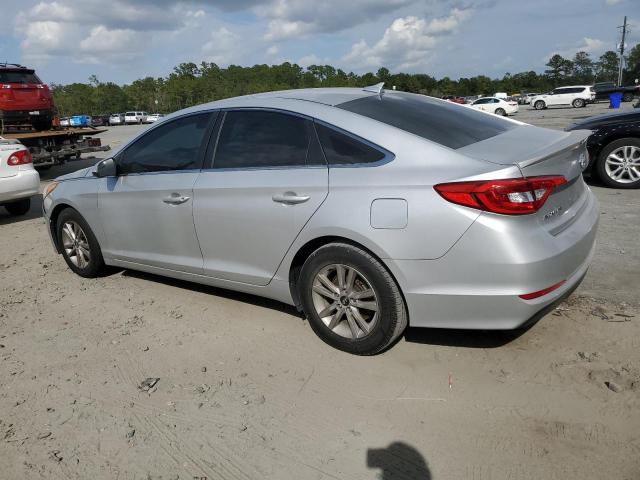 Photo 1 VIN: 5NPE24AF3FH154031 - HYUNDAI SONATA SE 