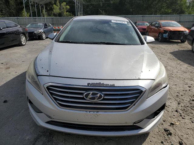 Photo 4 VIN: 5NPE24AF3FH154031 - HYUNDAI SONATA SE 