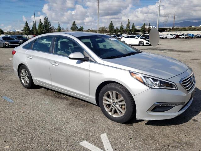 Photo 3 VIN: 5NPE24AF3FH157687 - HYUNDAI SONATA 