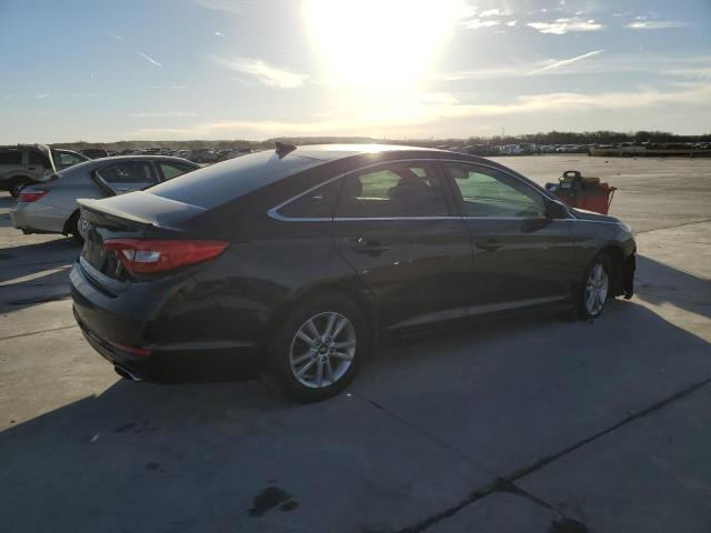 Photo 2 VIN: 5NPE24AF3FH161447 - HYUNDAI SONATA SE 