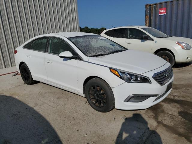 Photo 3 VIN: 5NPE24AF3FH171900 - HYUNDAI SONATA SE 