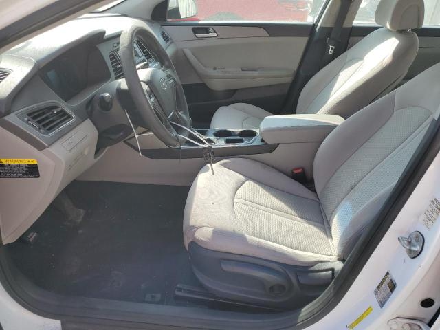 Photo 6 VIN: 5NPE24AF3FH171900 - HYUNDAI SONATA SE 