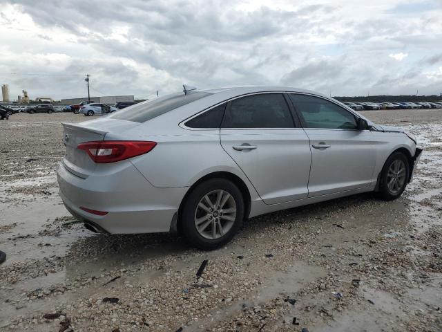 Photo 2 VIN: 5NPE24AF3FH175381 - HYUNDAI SONATA 