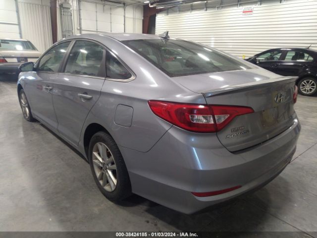 Photo 2 VIN: 5NPE24AF3FH177163 - HYUNDAI SONATA 