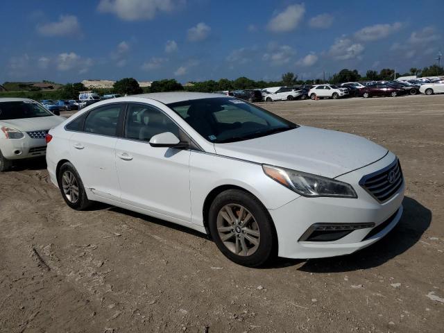 Photo 3 VIN: 5NPE24AF3FH180998 - HYUNDAI SONATA SE 