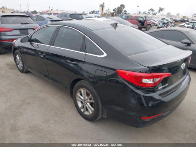 Photo 2 VIN: 5NPE24AF3FH186025 - HYUNDAI SONATA 