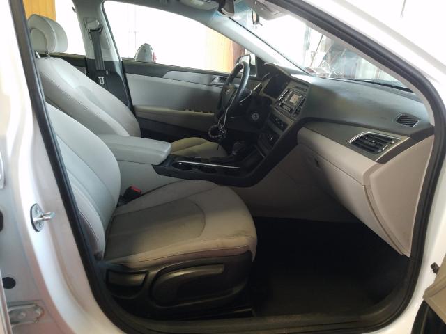 Photo 4 VIN: 5NPE24AF3FH204281 - HYUNDAI SONATA SE 