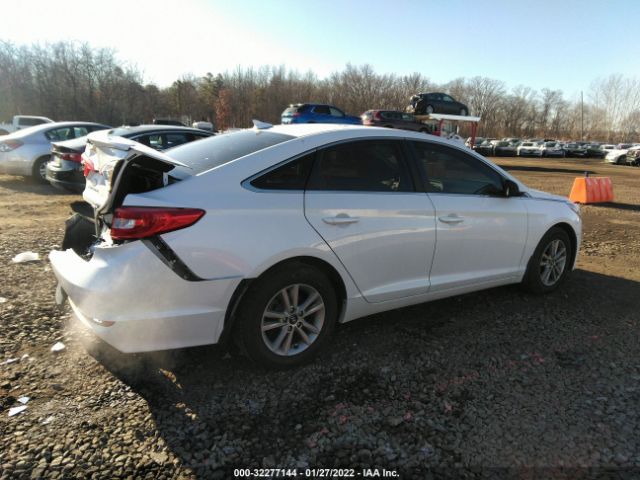 Photo 3 VIN: 5NPE24AF3FH204815 - HYUNDAI SONATA 