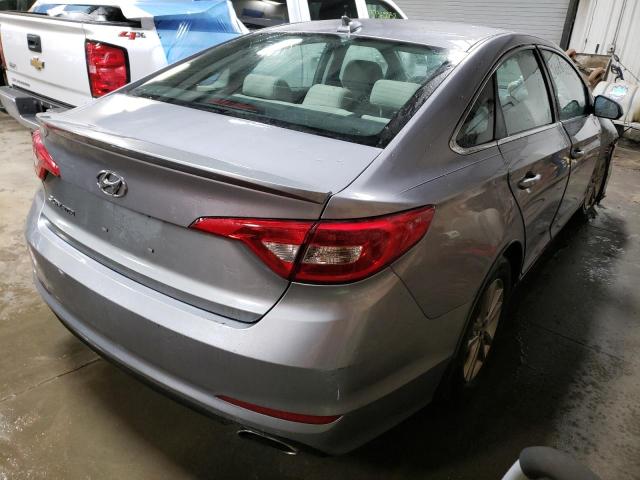 Photo 3 VIN: 5NPE24AF3FH208637 - HYUNDAI SONATA SE 