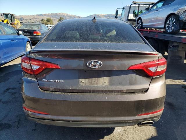 Photo 5 VIN: 5NPE24AF3FH223218 - HYUNDAI SONATA SE 