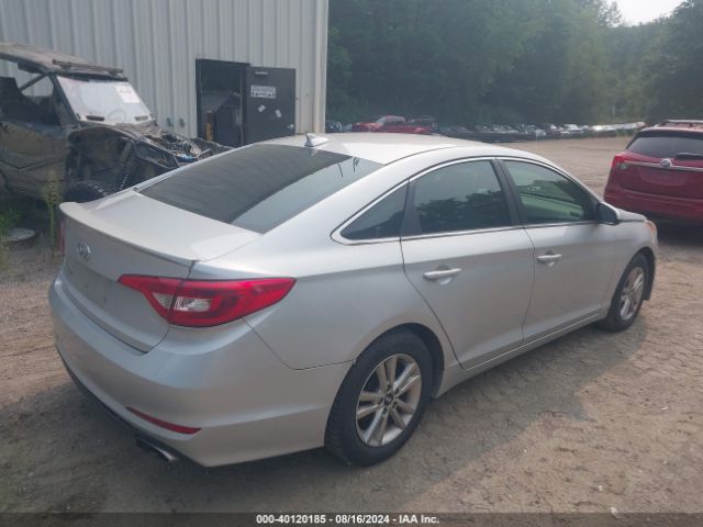 Photo 3 VIN: 5NPE24AF3FH229665 - HYUNDAI SONATA 