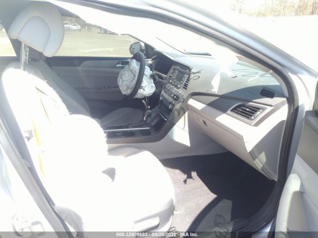 Photo 4 VIN: 5NPE24AF3FH237944 - HYUNDAI SONATA 