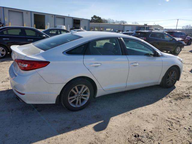 Photo 2 VIN: 5NPE24AF3FH241816 - HYUNDAI SONATA SE 