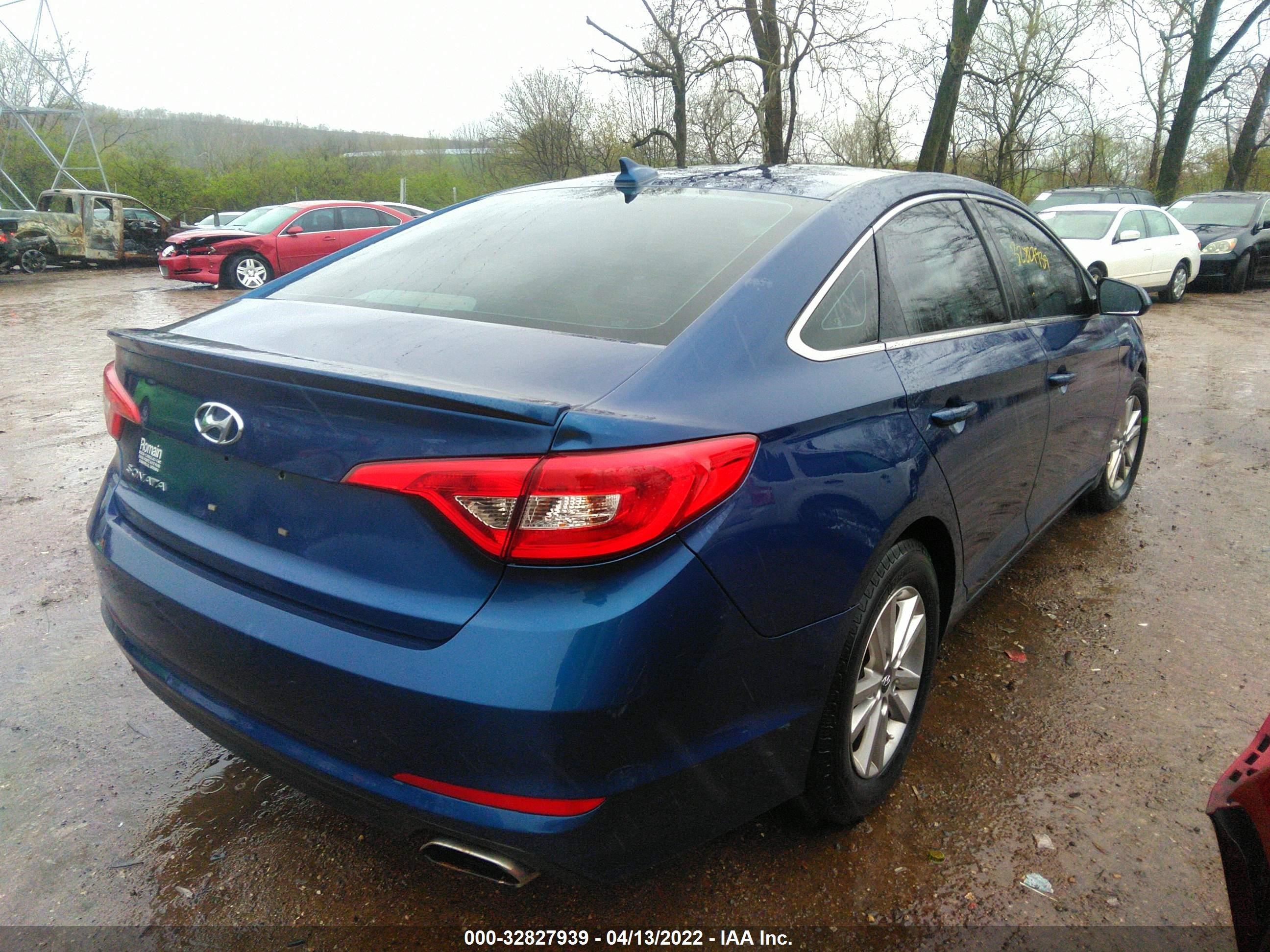 Photo 3 VIN: 5NPE24AF3GH265387 - HYUNDAI SONATA 