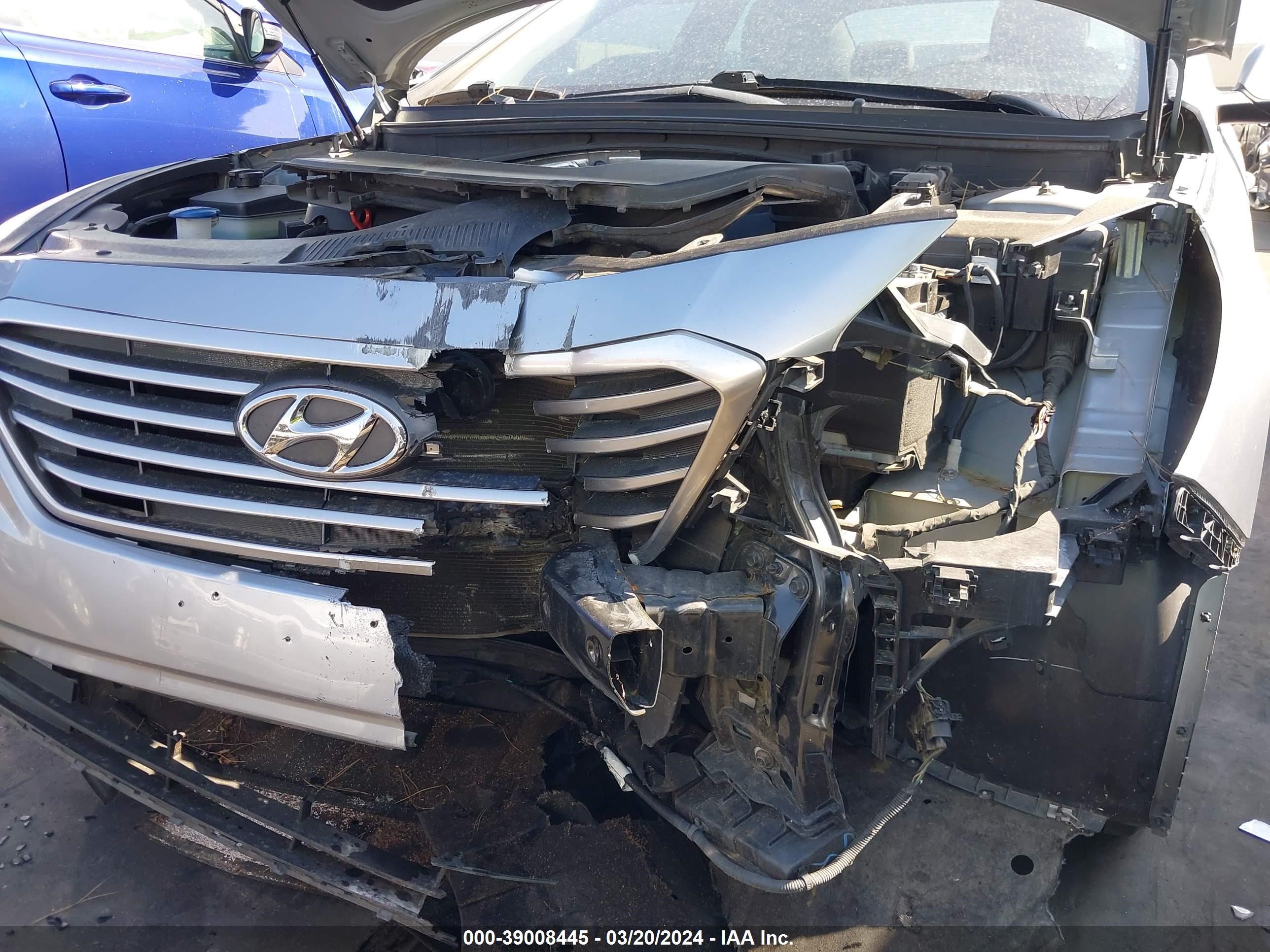 Photo 5 VIN: 5NPE24AF3GH267432 - HYUNDAI SONATA 