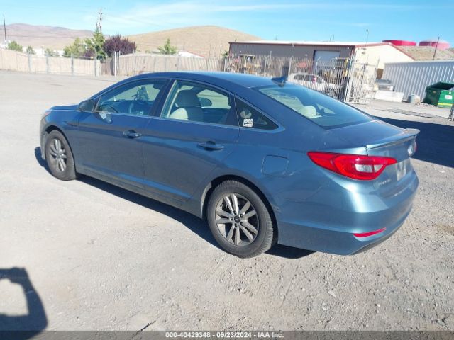 Photo 2 VIN: 5NPE24AF3GH269262 - HYUNDAI SONATA 