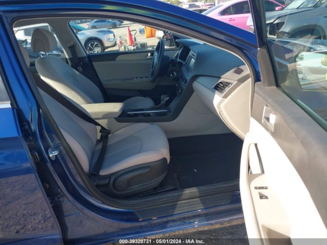 Photo 4 VIN: 5NPE24AF3GH293772 - HYUNDAI SONATA 