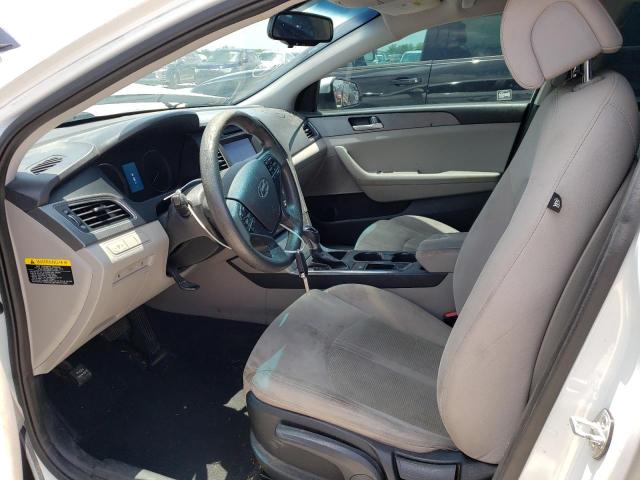 Photo 6 VIN: 5NPE24AF3GH297403 - HYUNDAI SONATA SE 