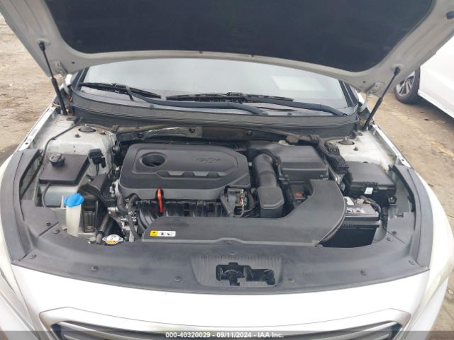 Photo 9 VIN: 5NPE24AF3GH301269 - HYUNDAI SONATA 