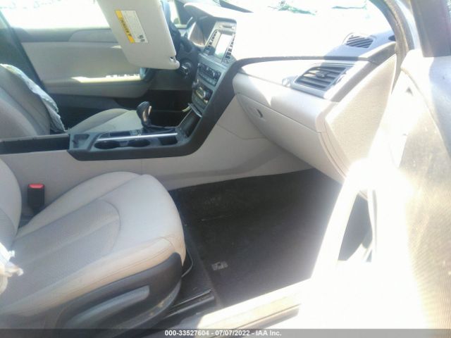 Photo 4 VIN: 5NPE24AF3GH301398 - HYUNDAI SONATA 