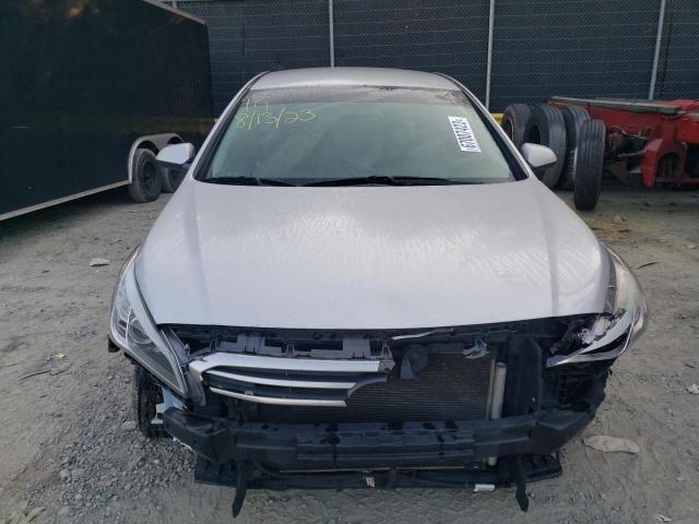 Photo 4 VIN: 5NPE24AF3GH311008 - HYUNDAI SONATA SE 