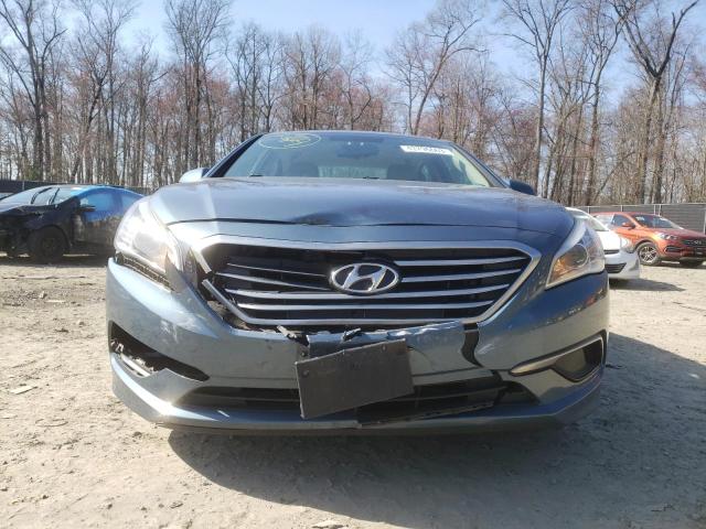 Photo 4 VIN: 5NPE24AF3GH317147 - HYUNDAI SONATA SE 