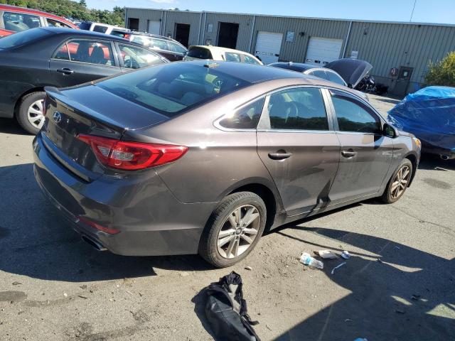 Photo 2 VIN: 5NPE24AF3GH324468 - HYUNDAI SONATA SE 