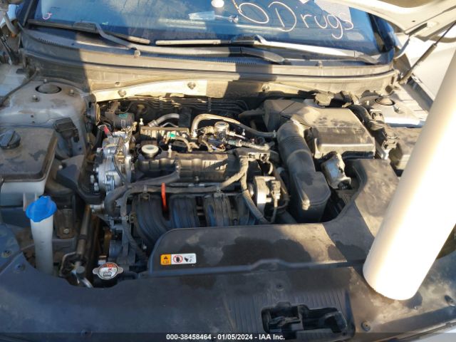 Photo 9 VIN: 5NPE24AF3GH324731 - HYUNDAI SONATA 