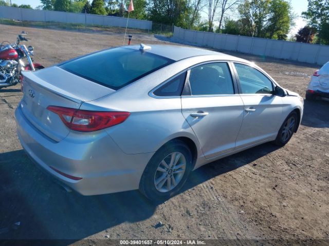 Photo 3 VIN: 5NPE24AF3GH332943 - HYUNDAI SONATA 