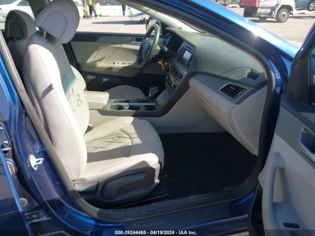 Photo 4 VIN: 5NPE24AF3GH333638 - HYUNDAI SONATA 