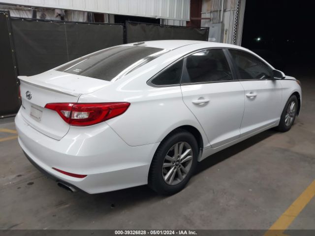 Photo 3 VIN: 5NPE24AF3GH340461 - HYUNDAI SONATA 