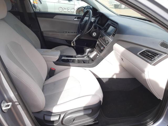 Photo 4 VIN: 5NPE24AF3GH341285 - HYUNDAI SONATA SE 