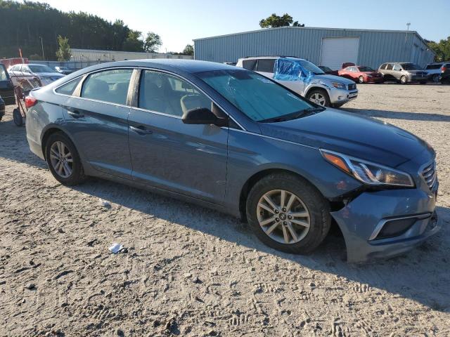 Photo 3 VIN: 5NPE24AF3GH359723 - HYUNDAI SONATA SE 