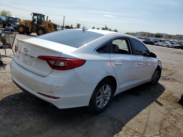 Photo 2 VIN: 5NPE24AF3GH361147 - HYUNDAI SONATA SE 